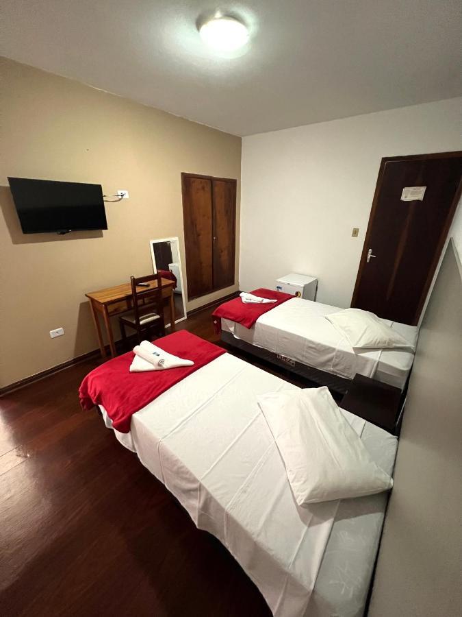 Hotel Thermas Da Mantiqueira - Pocos De Caldas - De Frente Para A Praca Central E Relogio Floral Bagian luar foto