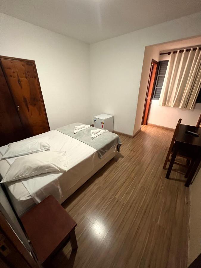Hotel Thermas Da Mantiqueira - Pocos De Caldas - De Frente Para A Praca Central E Relogio Floral Bagian luar foto
