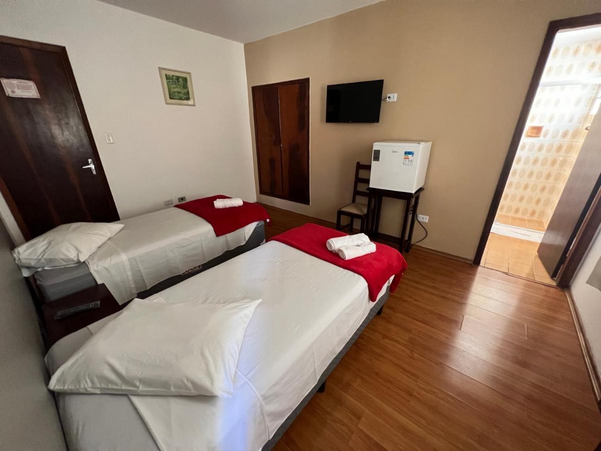 Hotel Thermas Da Mantiqueira - Pocos De Caldas - De Frente Para A Praca Central E Relogio Floral Bagian luar foto
