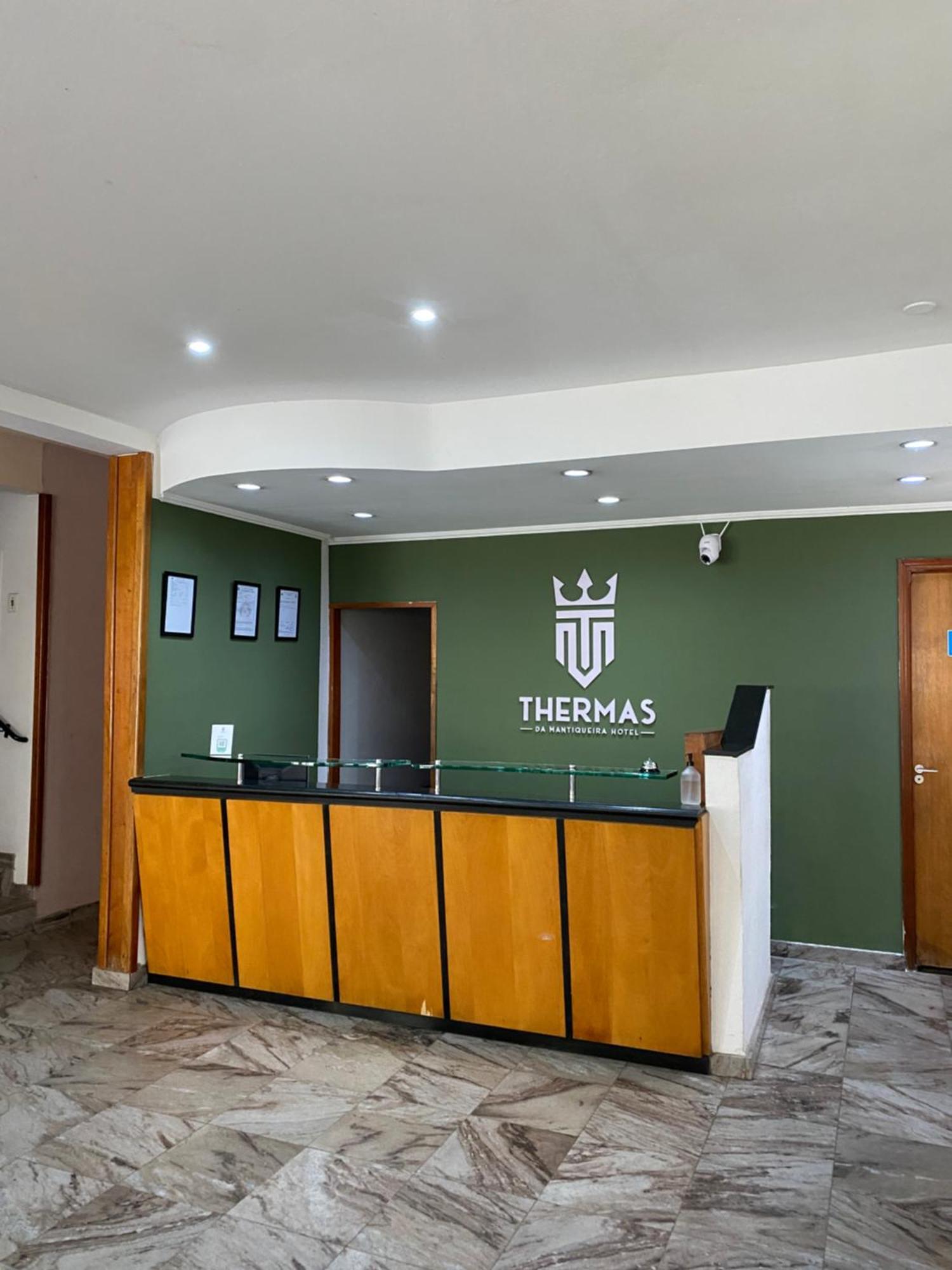 Hotel Thermas Da Mantiqueira - Pocos De Caldas - De Frente Para A Praca Central E Relogio Floral Bagian luar foto